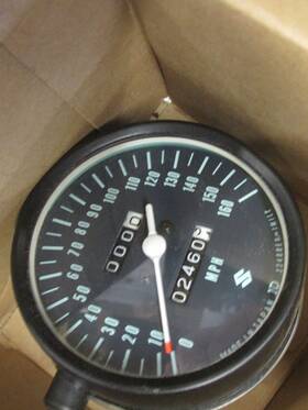 34100-31633 Suzuki Genuine Gt750 1974-1977 Speedometer