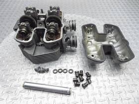 1150954 Triumph 2008 01-08 Bonneville T100 Cylinder Head Engine Top End Valve Cover Oem