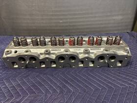 516323 Triumph 30783 Tr6 Tr250 Cylinder Head Early Model Years Up To 1972