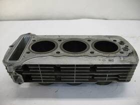 1j7-11310-00-00 Yamaha 1977 Xs750 Xs 750 Cylinder Jug Body