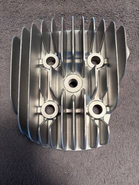 Yamaha 214-11111-70 1968 Gyt Dt1 250 Cylinder Head Like Nos Rare