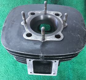 322-11311-00-00 Yamaha Rt-2 360cc Mx-2 Std 80mm Cylinder And Head With New Piston Ring. Rare