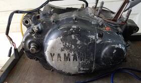 364-15111-02 Yamaha Mx250 Engine Motor Crank Transmission Stator Magneto Rotor Clutch Cover