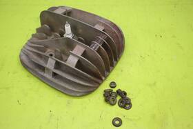 498-11111-01-00 Yamaha 1975-1976 Dt250b Dt250c Cylinder Head Hardware Original