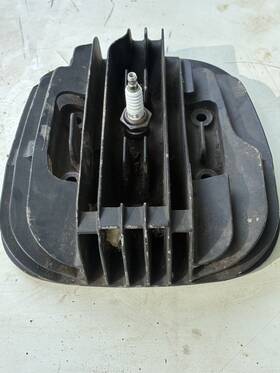 4v3-13581-00-00 Yamaha Yz465 Yz 465 1980-81 It465 Cylinder Head It 3r5-11111-00