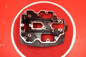 Yamaha 4wm-12152-00-00 2002 Road Star Oem Front Engine Top End Cylinder Head Rocker Plate