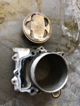 5jg-11311-00-00 Yamaha 2000-2002 Yz426 2001-2002 Wr426f Oem Cylinder With Piston