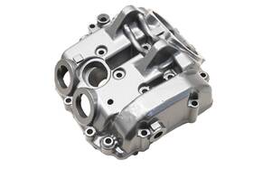 5lp-11191-00-00 Yamaha New Oem Cylinder Head Valve Cover Nos