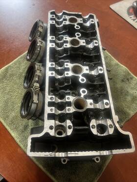 5vy-11101-01-00 Yamaha 2004 2005 2006 Yzf R1 Engine Top End Cylinder Head Oem Damage
