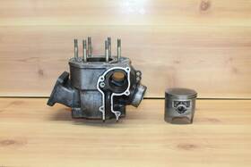 5x5-11311-00-00 Yamaha 1982 Yz250 Yz 250 Motor Engine Cylinder Piston Set