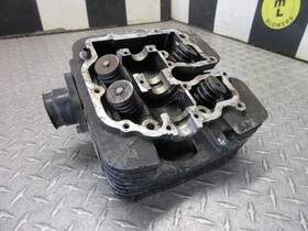 5y100 Yamaha 82-83 1983 Xt550 Xt 550 Cylinder Head 1982