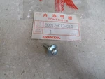 Nos Oem Honda Head Cover Bolt 1987-2008 CB400 CBR1000 CRF250 NX250 90017-KT7-010. Fixed Price $7.99.