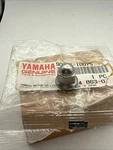Yamaha Crown Nut Fazer SR400 YZF-R1 XV1100 FZR1000 Groove, XX34801. Fixed Price $14.09.