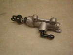 Honda Oem Rear Brake Master Cylinder 2008-2009 VTX1300C 43510-MEA-672. Fixed Price $53.45.