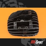 77-78 1977 Oem Cylinder Head Engine Top End Cover Cap. Fixed Price $99.99.