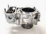 2000 Kawasaki Vulcan 750 Rear Engine Cylinder 11005-1483. Fixed Price $39.50.