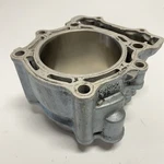 99-02 Yamaha YZ426 Cylinder Jug 5JG-11311-11-00. Fixed Price $169.99.