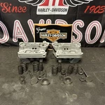 Harley 16720-84B16721-84D Evo Cylinder Heads Top Breather Fxr Fxd Flh Fxs. Fixed Price $299.00.