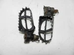 2002 Yamaha Rests Pegs Footpeg 5ET-27421-00-00. Fixed Price $21.15.