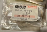 Nos Yamaha Pilot Screw Set 1986 XJ700 Maxim 5H2-W1494-00. Fixed Price $25.00.