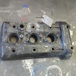 Triumph Sprint Rs St 955I T595 Top Engine Cylinder Head Valve Rocker Cover #380. Fixed Price $33.85.