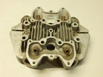 1969 1970 Very Low Mileage Triumph 650 T120R Bonneville Cylinder Head Nice!. Fixed Price $450.00.