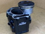 Ktm 620 640 Duke LC4 Piston Cylinder 101MM 58330007300 58330005100. Fixed Price $280.00.